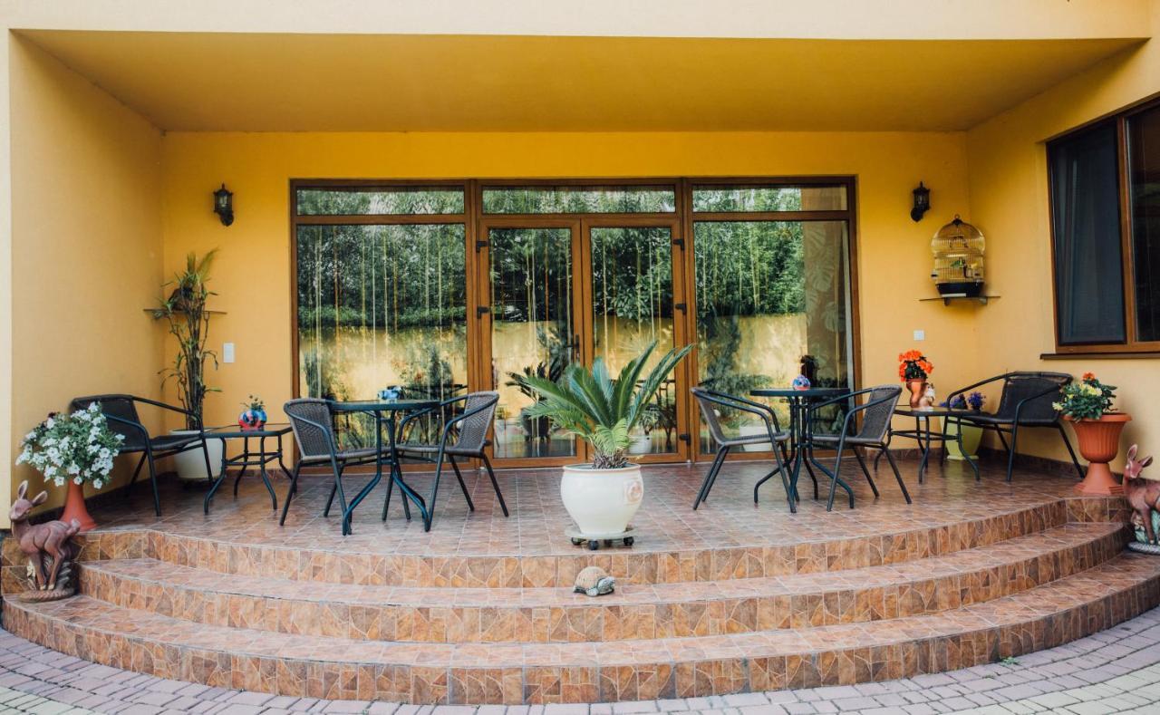 Sunrise Boutique Hotel Berehove (Transcarpathia) Exterior photo