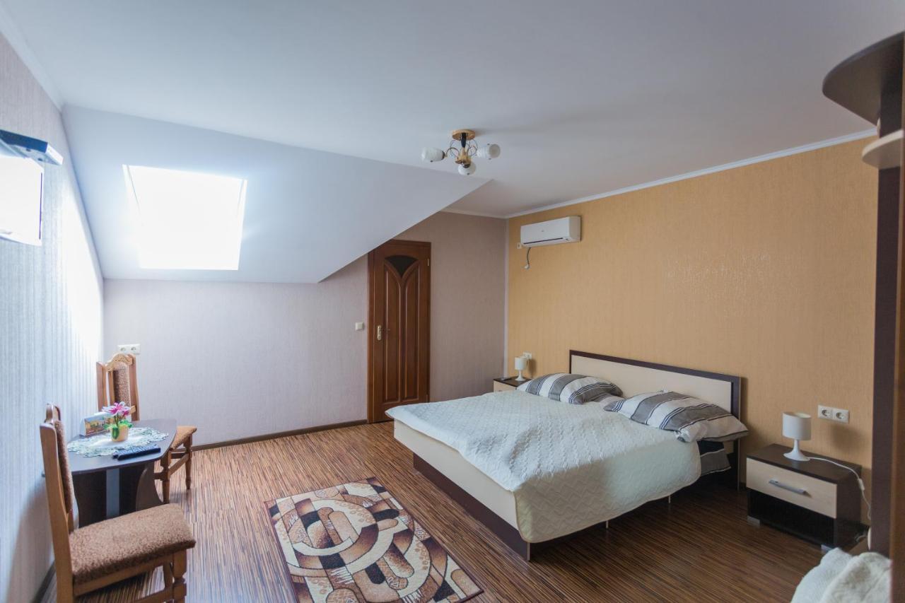 Sunrise Boutique Hotel Berehove (Transcarpathia) Exterior photo