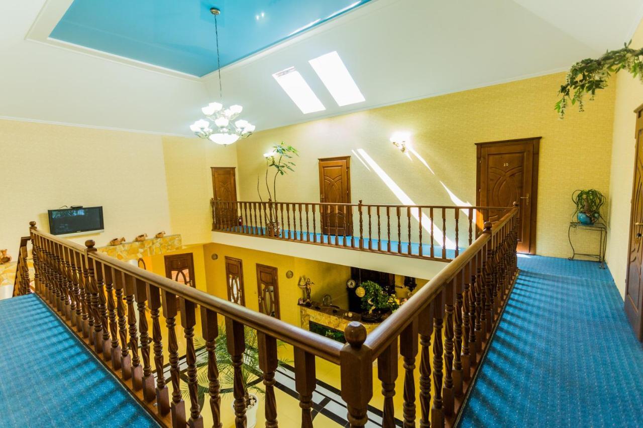 Sunrise Boutique Hotel Berehove (Transcarpathia) Exterior photo